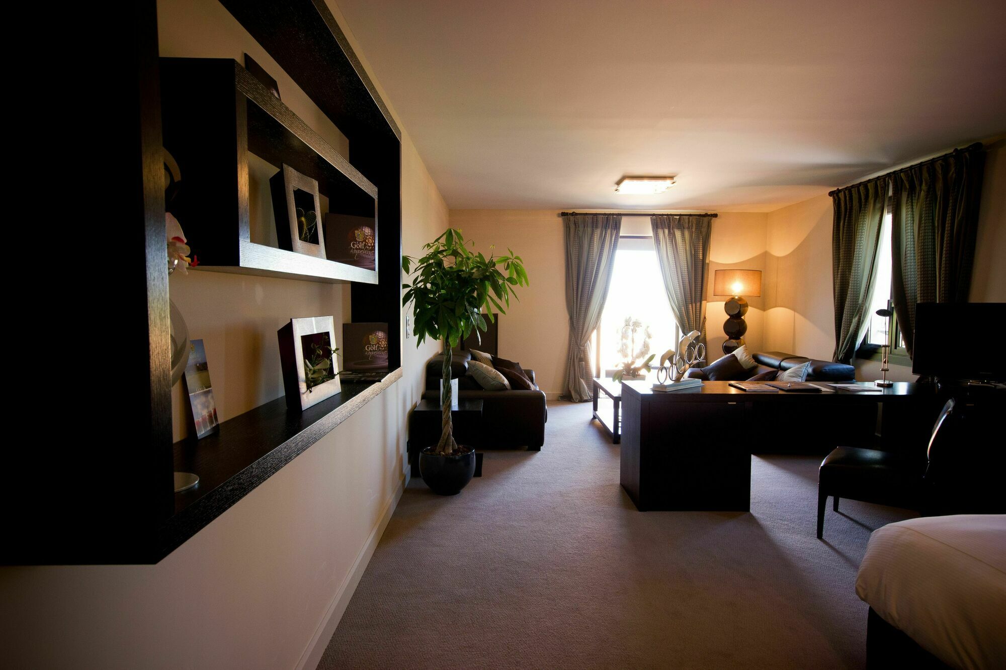 Le Daya Hotel & Spa - Boutique Hotel Рокбрюн-сюр-Аржан Экстерьер фото