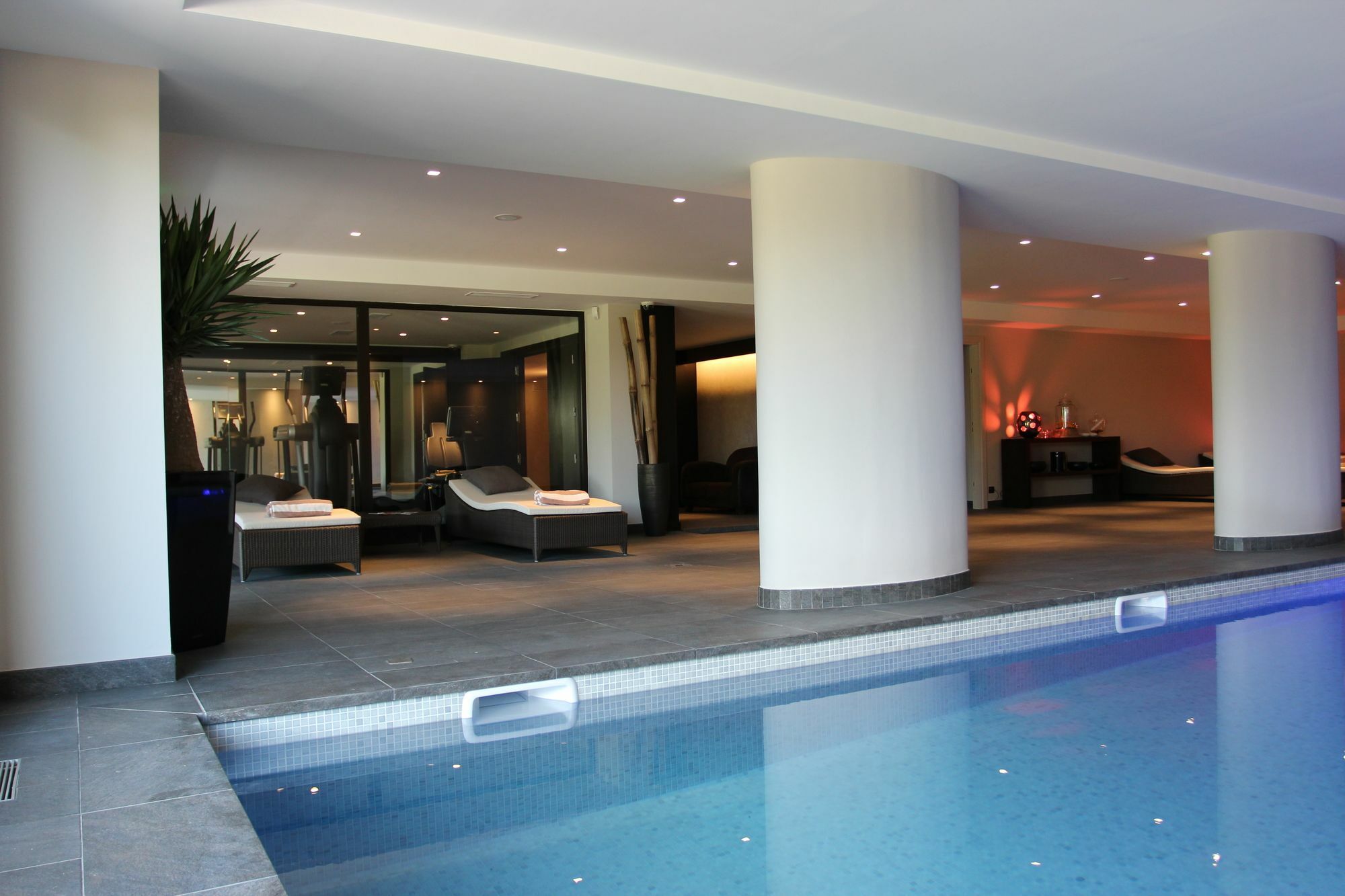 Le Daya Hotel & Spa - Boutique Hotel Рокбрюн-сюр-Аржан Экстерьер фото
